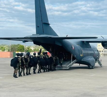 Renforcement des FAD’H : 25 nouveaux soldats envoyés en formation militaire en Martinique