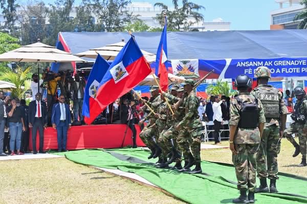 Parade militaire du 18 mai : démonstration de discipline et d’engagement des forces de sécurité