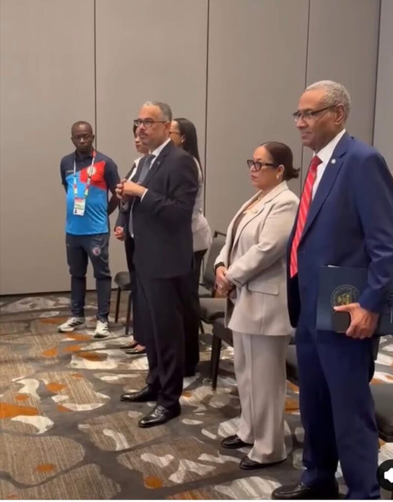 Le Premier ministre apporte le soutien de la Nation aux Grenadiers à la veille de leur premier match au Mondial 2026