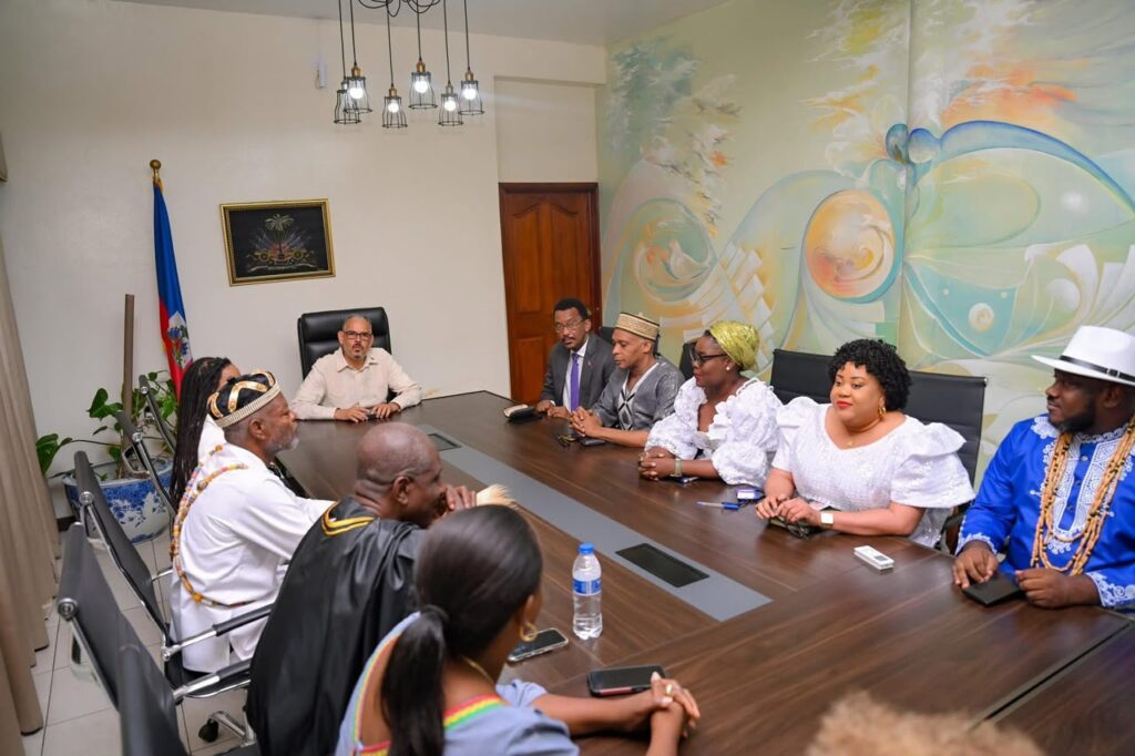 Le gouvernement associe le secteur vodou aux discussions sur la paix et la sécurité