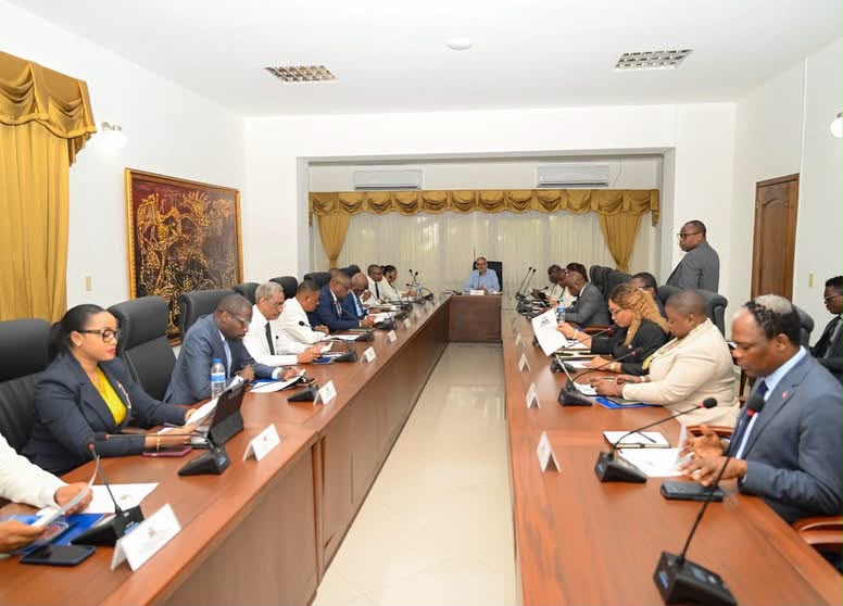 Haïti : le gouvernement avance sur le cadre électoral et l’adhésion à la CAF